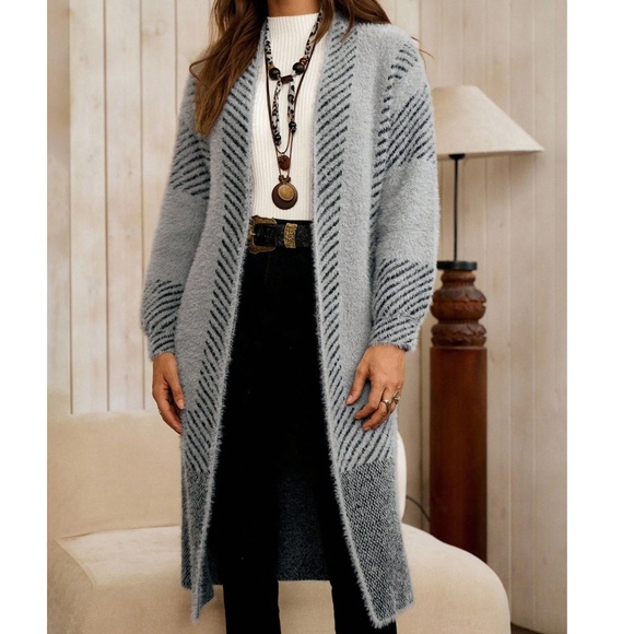 Cozy Color Block Stripes Fuzzy Open Front Cardigan - Picture 3 of 9